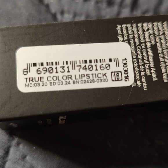 Farmasi make up combo - Picture 6 of 7